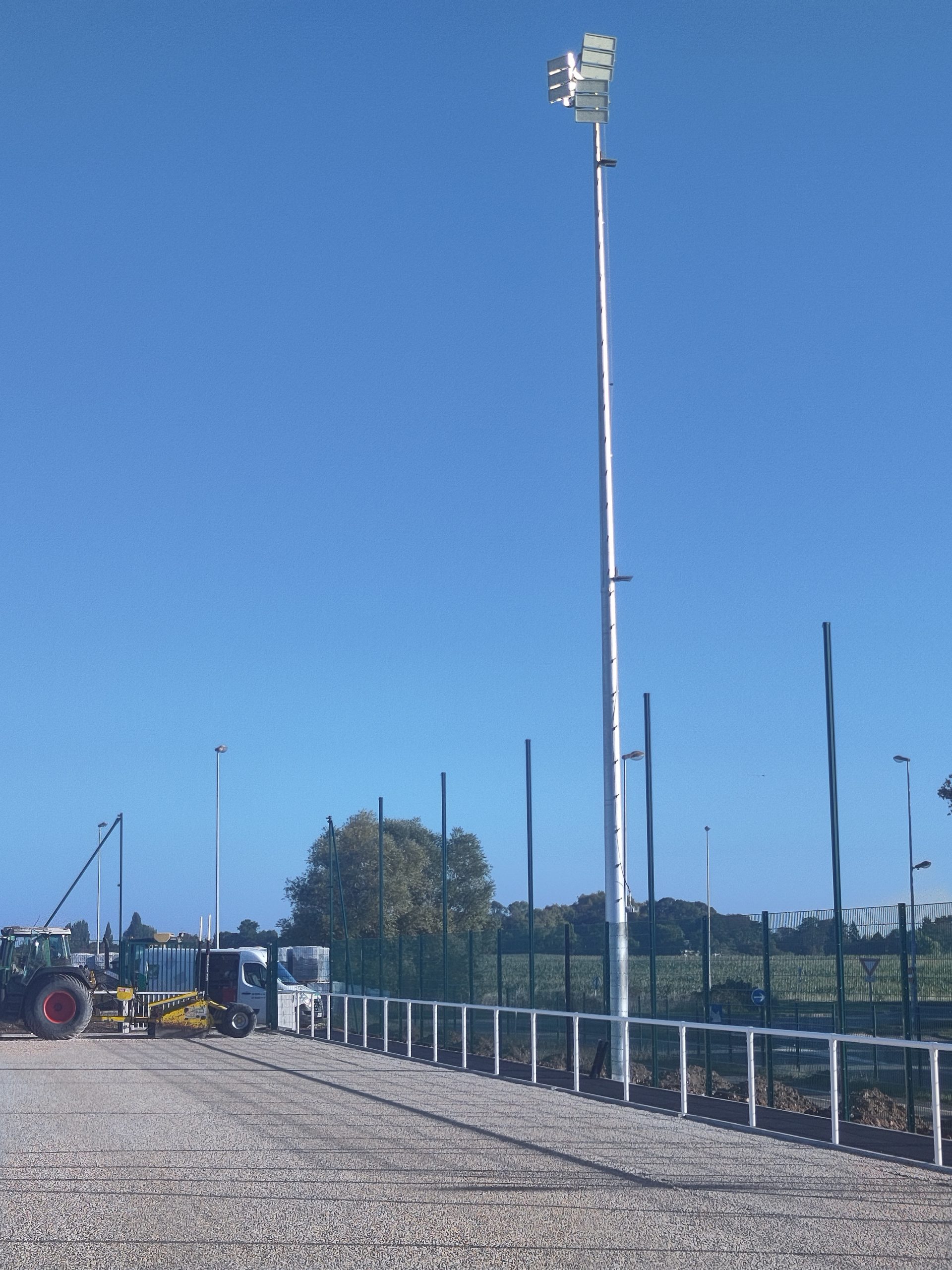 Création d’un terrain de football à Beaugency